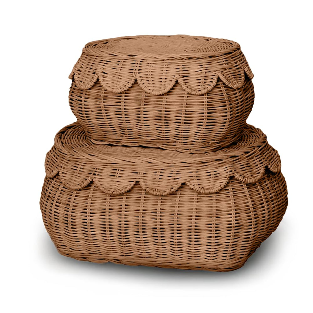 BEBE BASK Flora basket lid close-up in mocca showing scalloped edge and handcrafted durability for nursery storage.