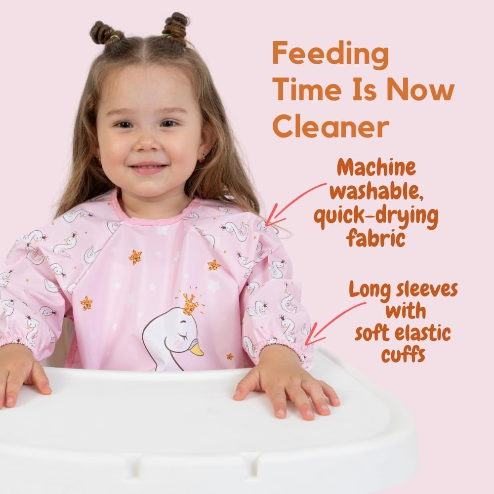Bebechi bib on toddler demonstrates secure, slip-free mealtime fit
