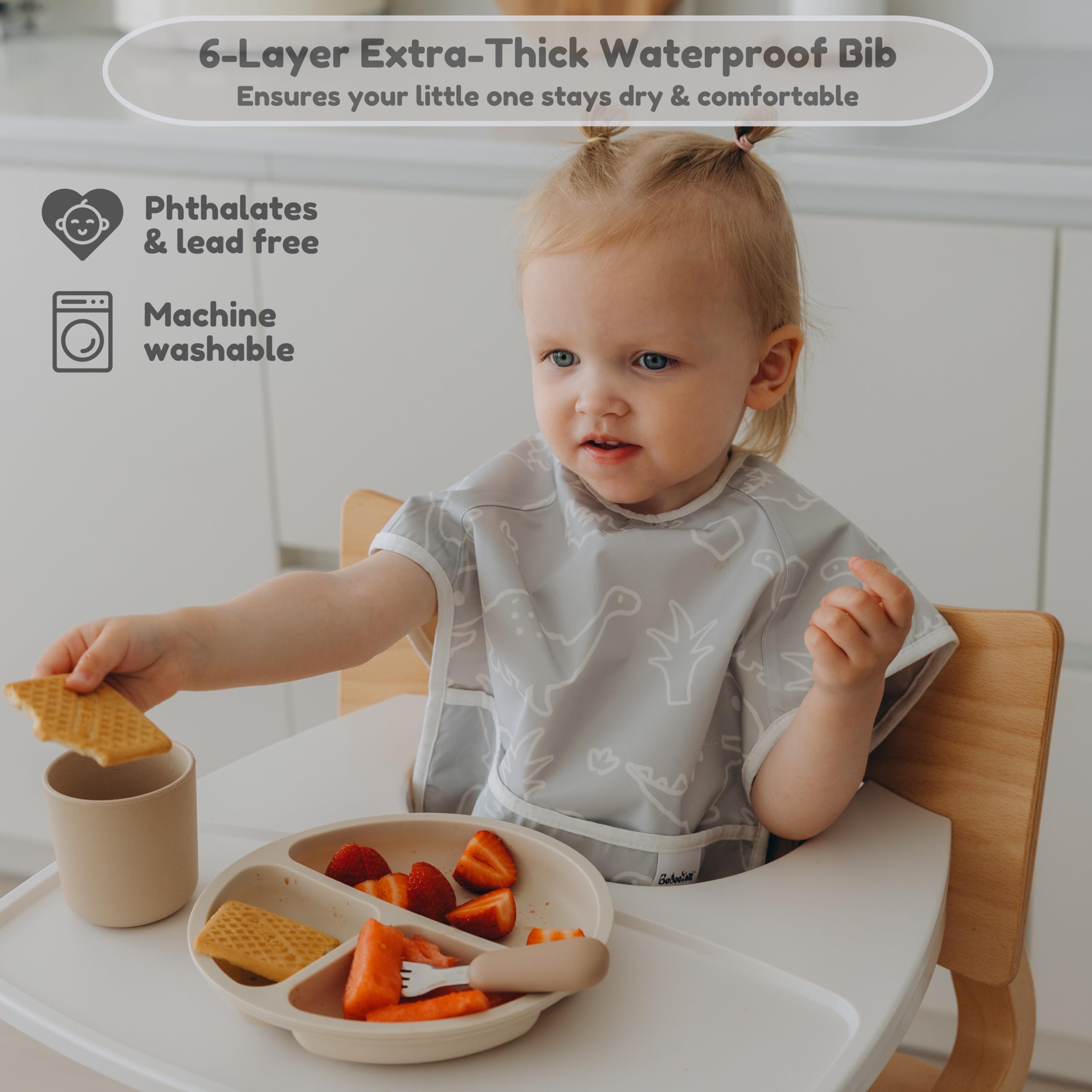 Bebeezoo adjustable hook-and-loop closure provides a quick, secure fit.