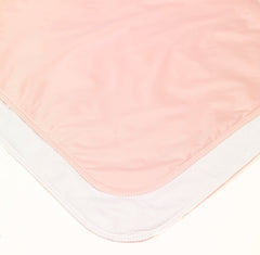 Beck's Classic underpad edge-wicking demonstrates efficient liquid distribution