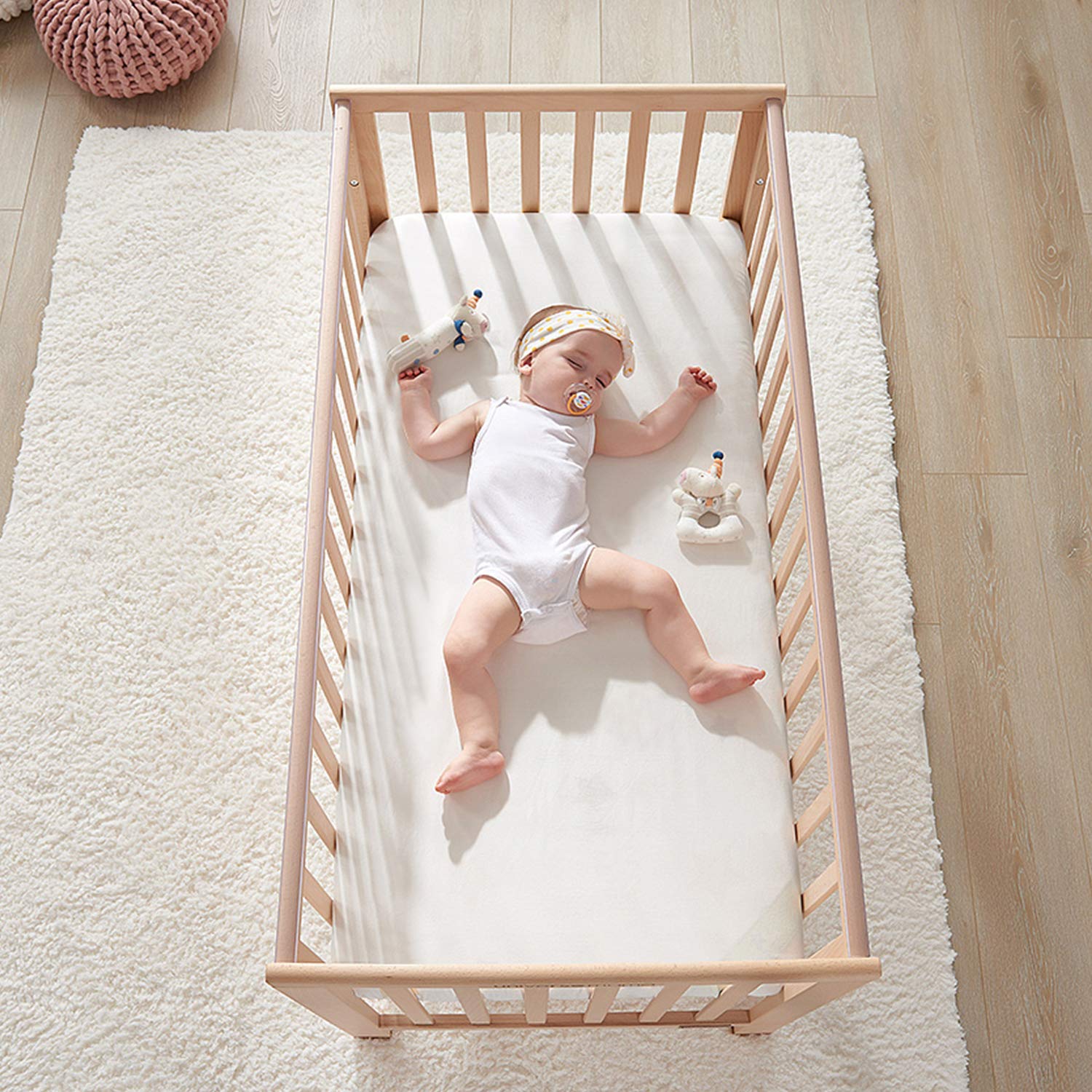 BEDSUM easy-care microfiber sheets machine wash cold for hassle-free cleaning.