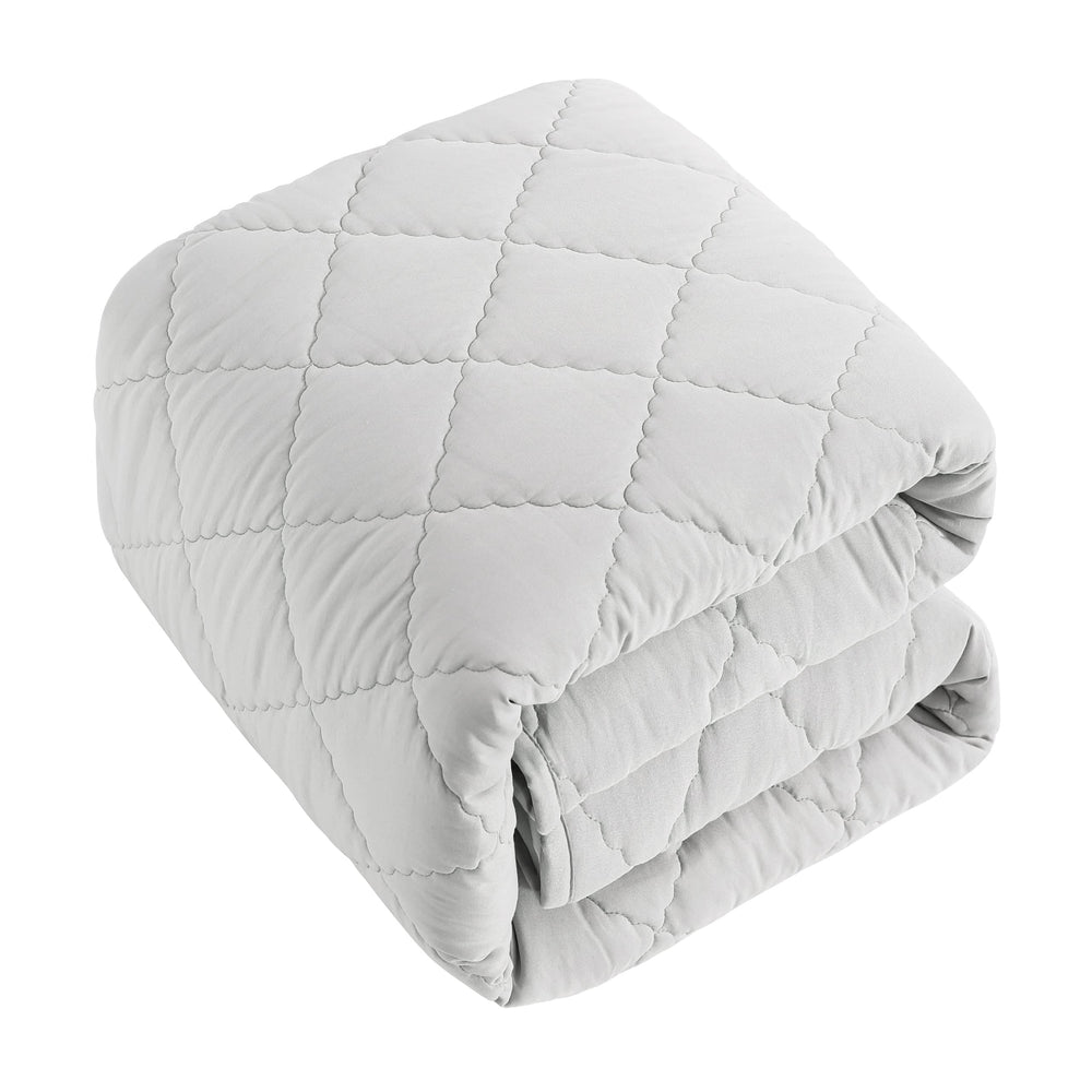 BEDSUM baby shower gift ready blanket with versatile use.