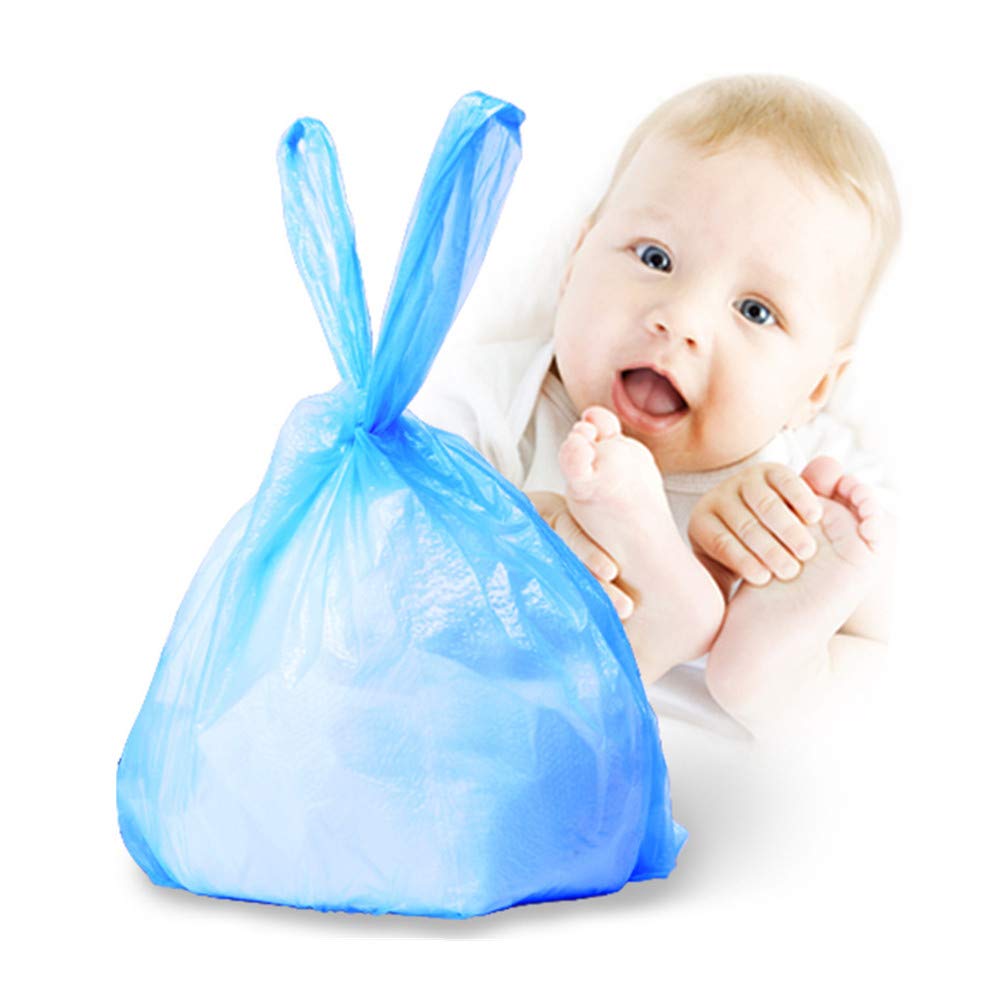 Beetoo scented bags with easy-tie closure for odor control during travel.