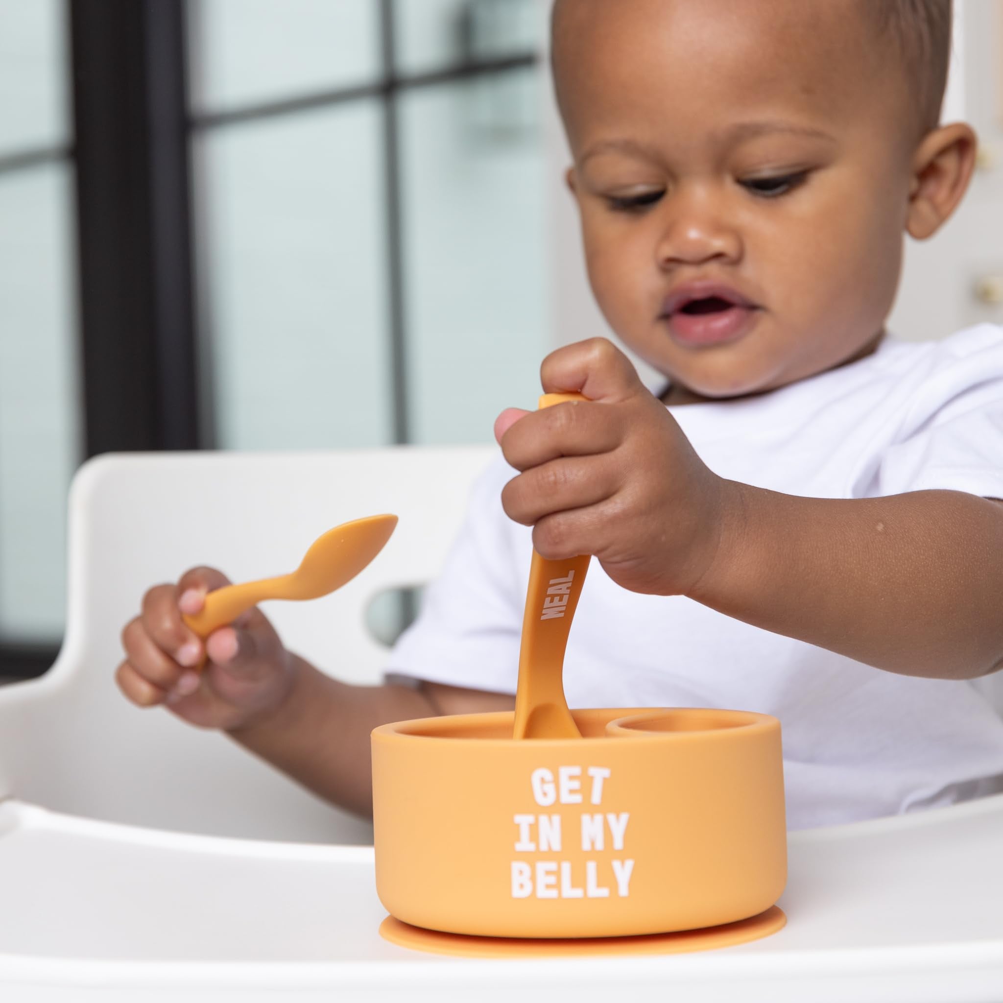 Bella Tunno microwave- and dishwasher-safe silicone for easy cleanup.
