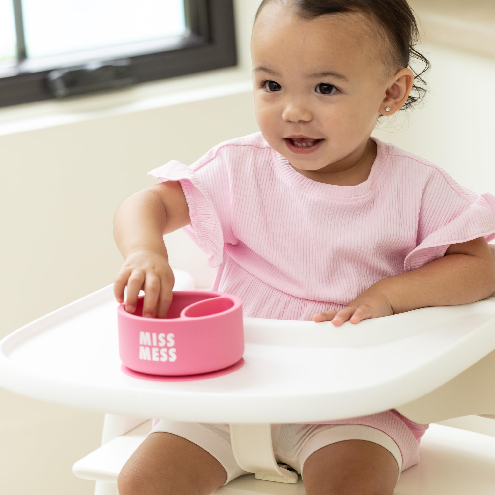 Bella Tunno Miss Mess two-section design for organized meals