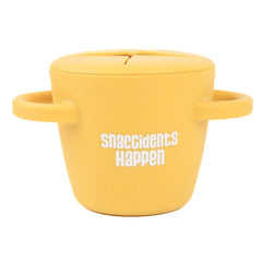 Bella Tunno snack cup lid close-up; secure snap-tight lid reduces spills on the go.