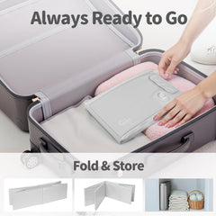 Bella's Friends baby collapsible tub with soft-touch material for gentle baths.