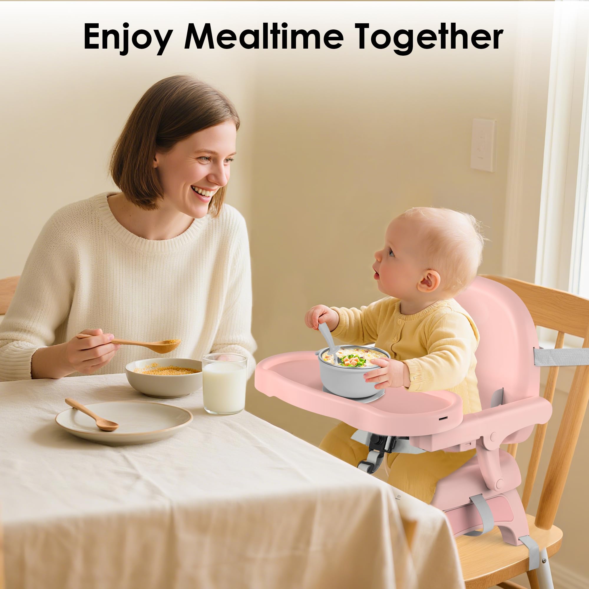 Bella’s Friends removable dishwasher-safe tray for quick cleanup.