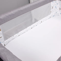 Belsden fitted bassinet sheet-elastic-bottom: secure, snug fit that stays in place.