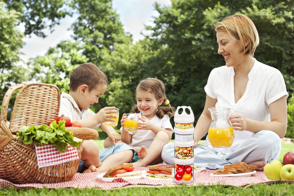 BeneLabel snack storage jar for portion-controlled snacking