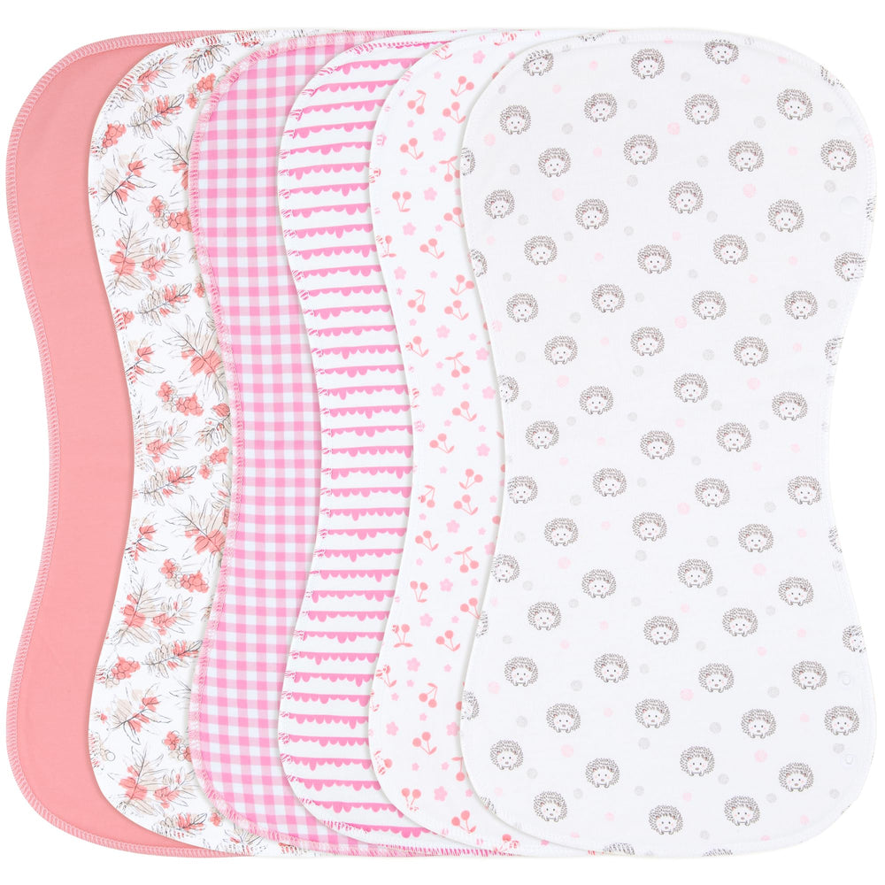 Benoxine burp cloth on the shoulder provides reliable mess protection.