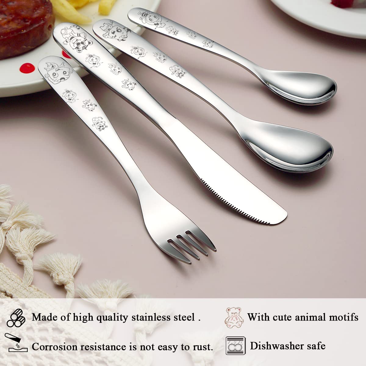 Berglander toddler knife with smooth tip for gentle cutting practice.