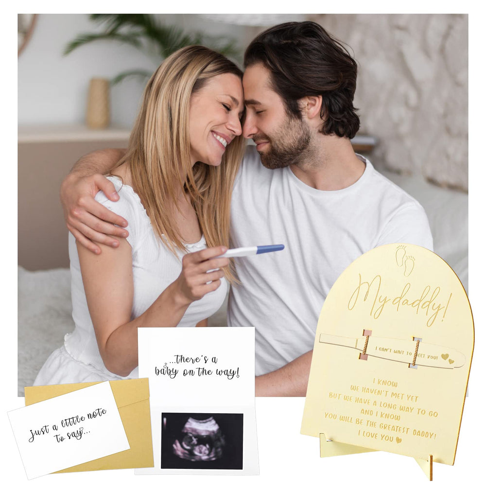 Berlune packaging contents show a complete, ready-to-gift announcement set for dad