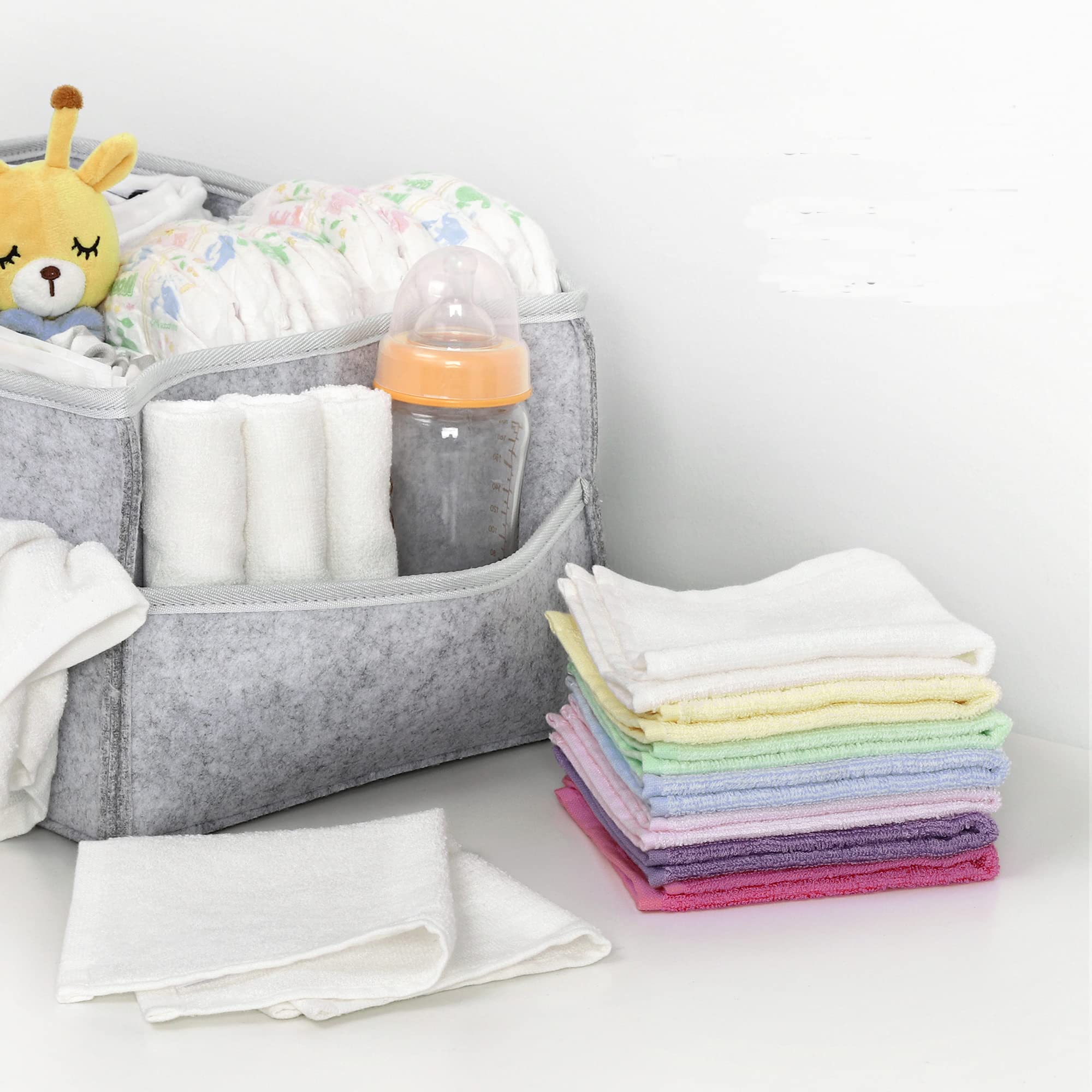 BESSLEE plush viscose-cotton terry texture for gentle cleansing.