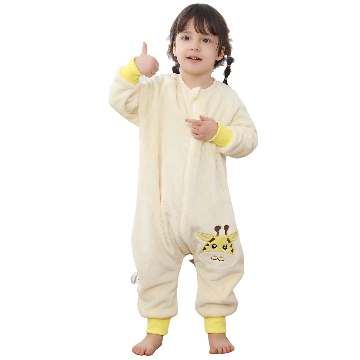 BETTERFUN giraffe-pattern sleeping bag for babies provides cozy warmth during naps
