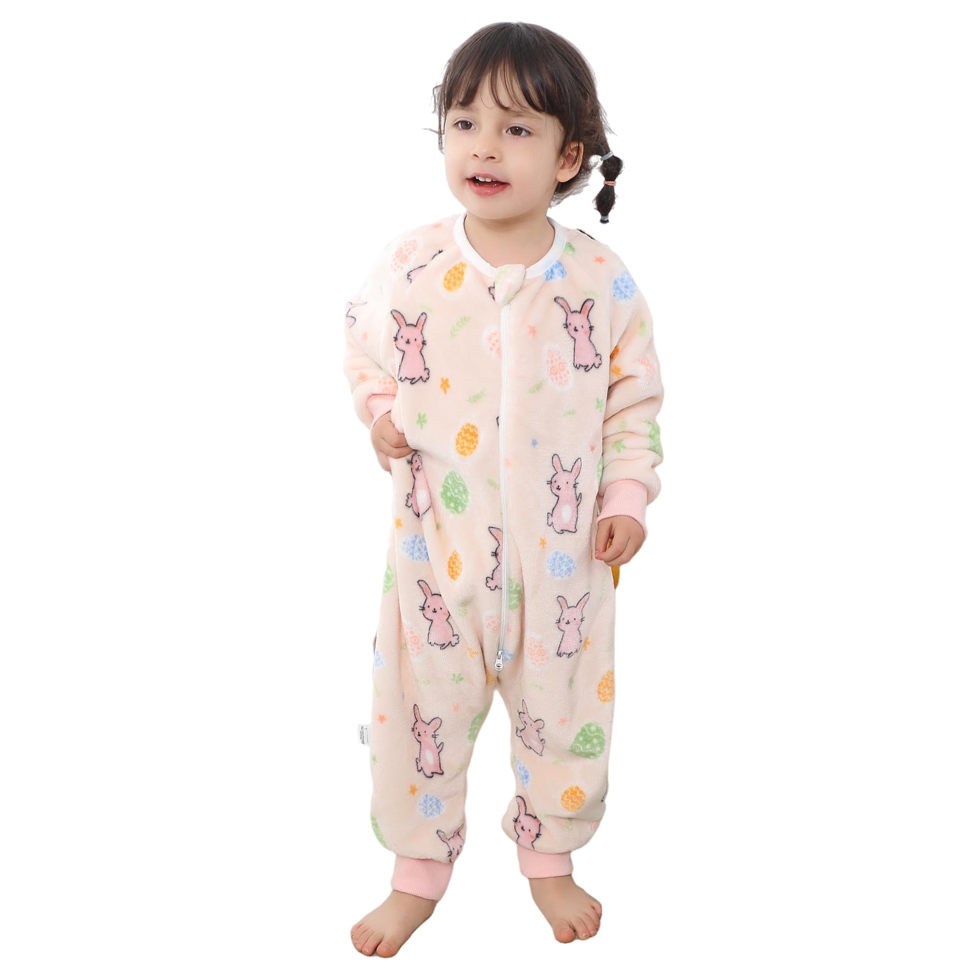 BETTERFUN rabbit-print baby sleeping bag offers cozy warmth for naps.