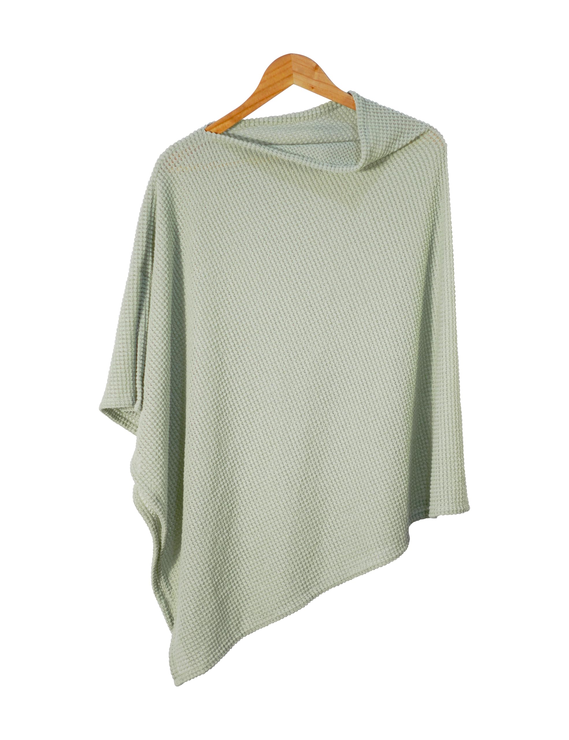 BEWDIO Green nursing cover in breathable fabric for comfortable feeding