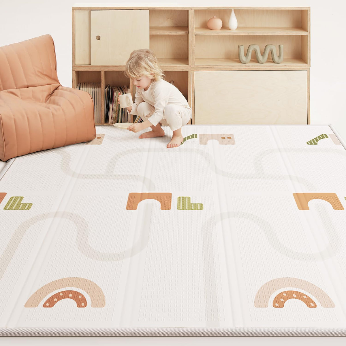 BG-BABYGO play mat foldable for easy storage and travel