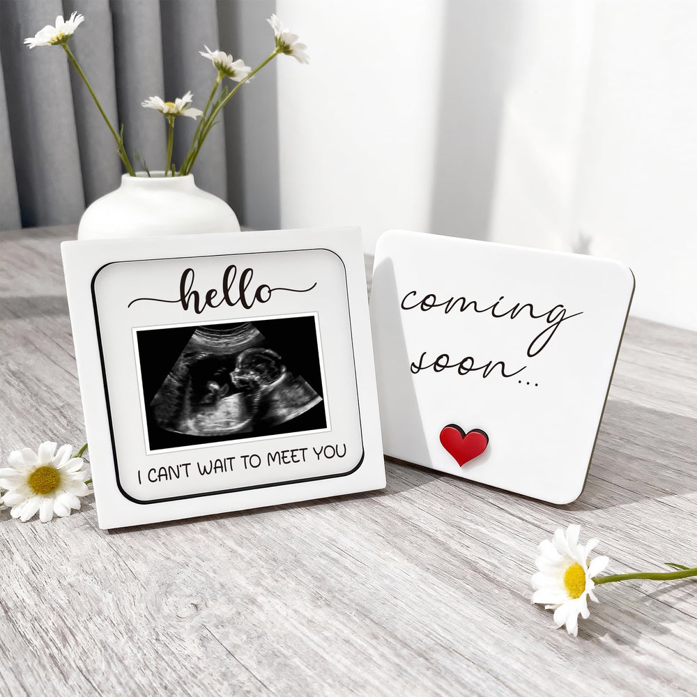 BGFMVS grandparent gift frame creates memorable reveal moments.