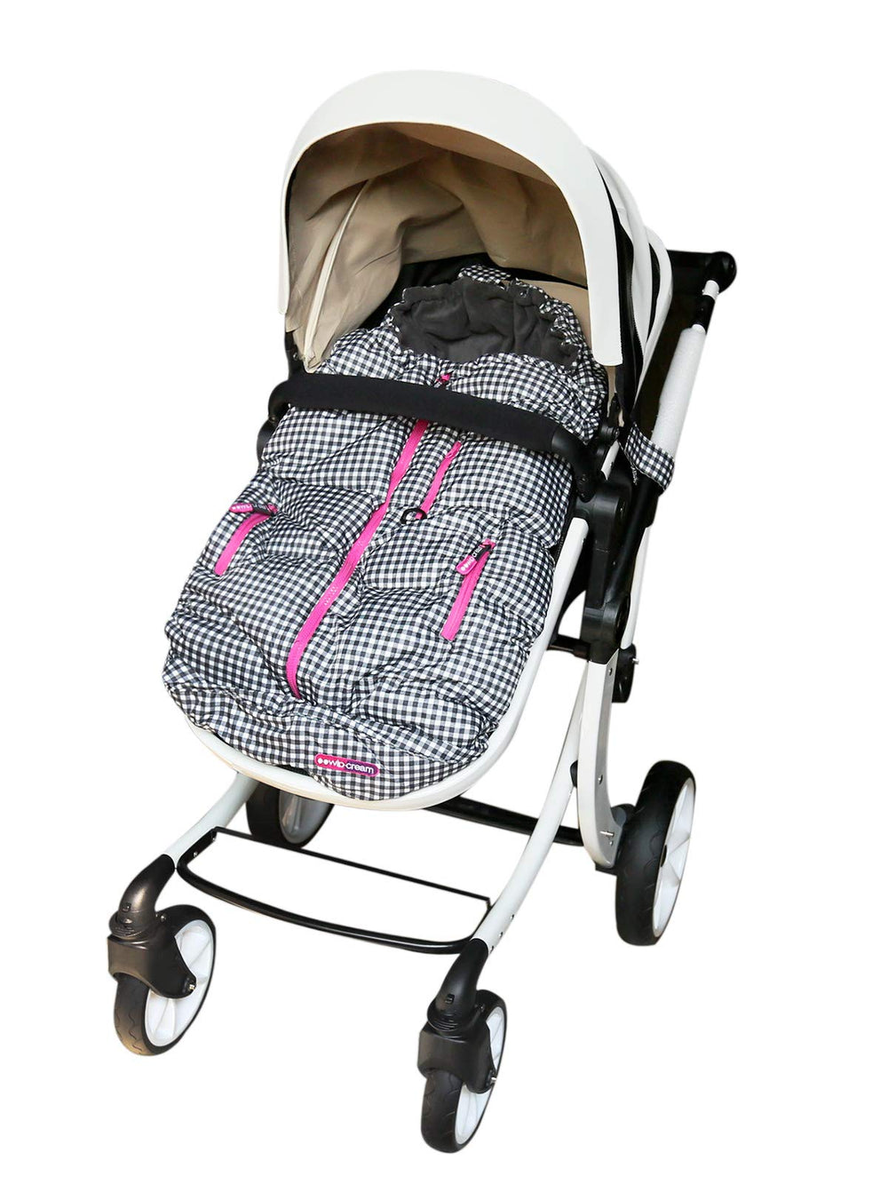 BGX Wipcream two way bottom zipper enables air flow on warmer days