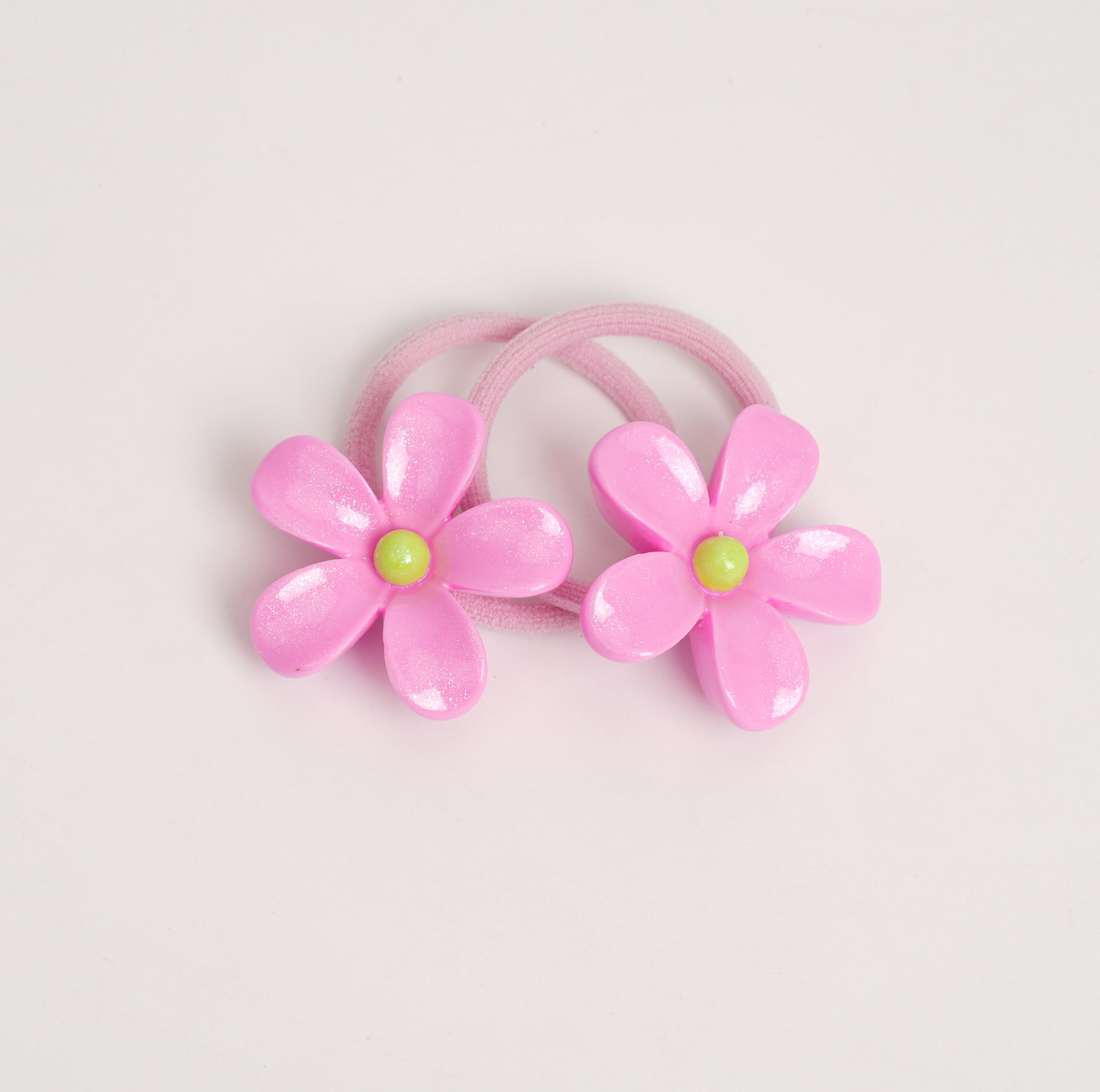 BIANHUAN elastic bands keep hairstyles intact without tangling.