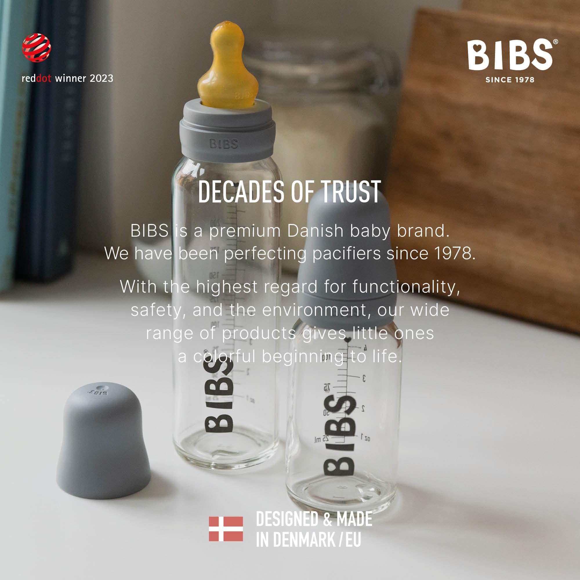Compact design helps parents hold the bottle easily.