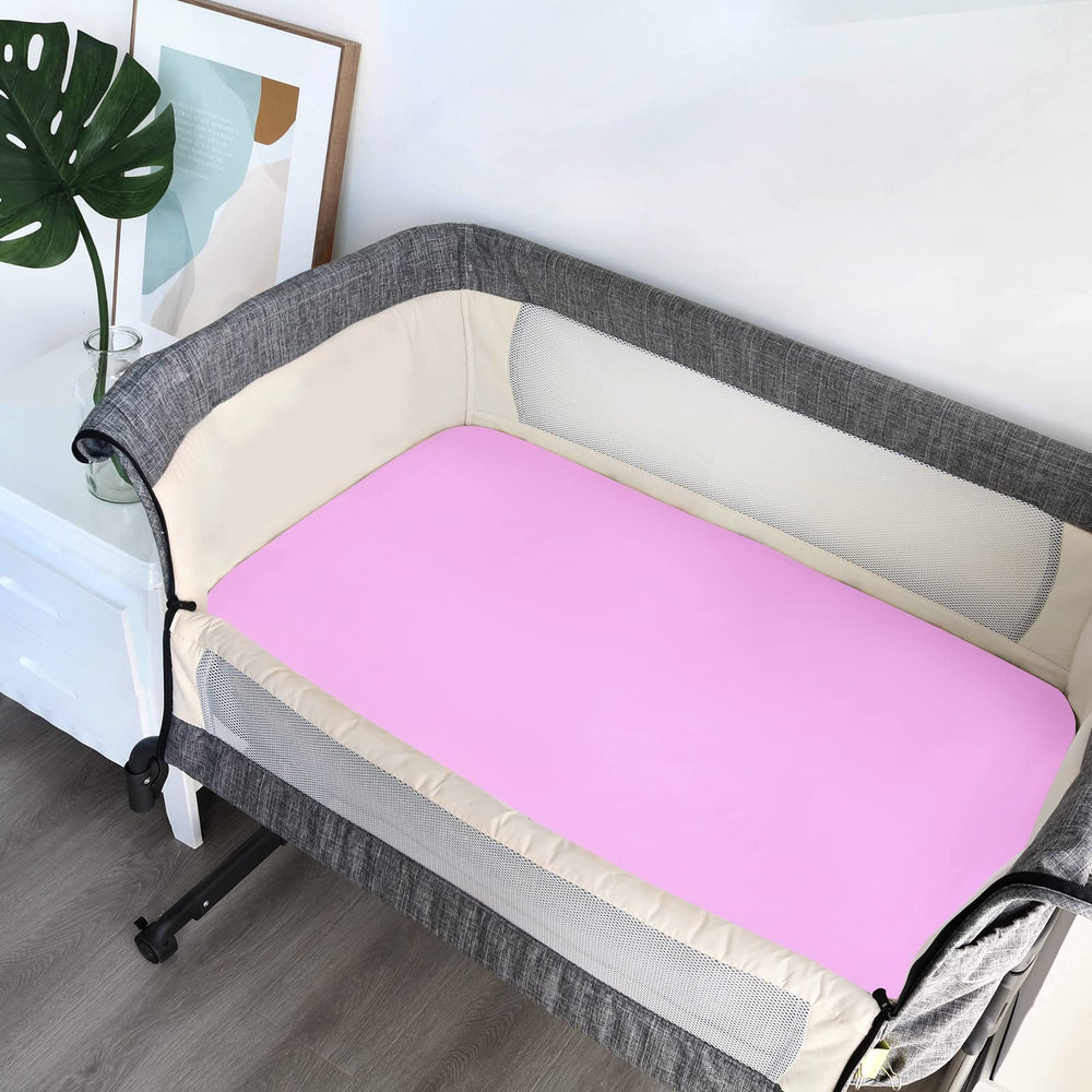 Biloban 4-pack offers durable protection and easy rotation to keep bassinet clean.