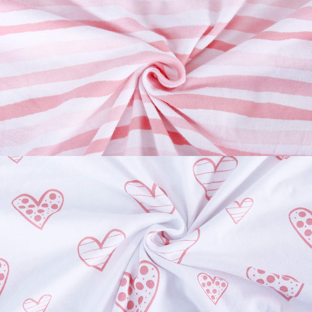 Fitted design hugs standard bassinet mattresses for a snug, secure feel.