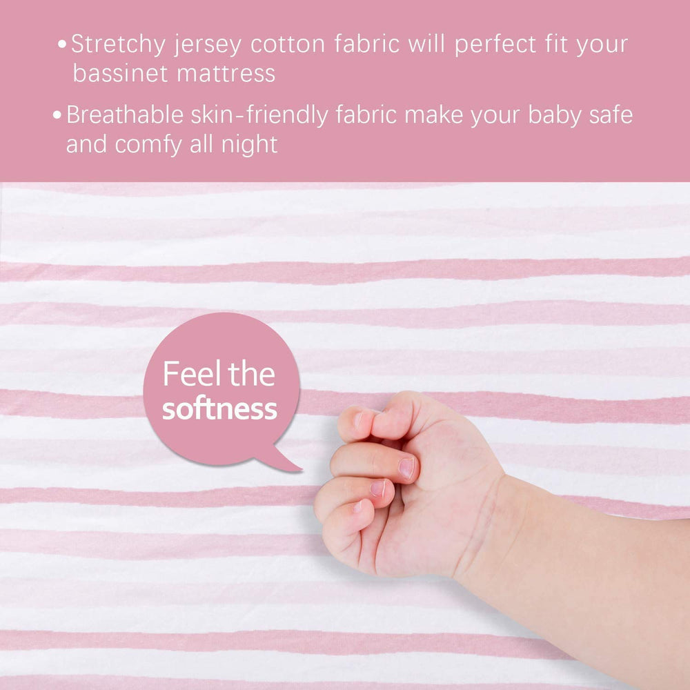 Biloban bassinet sheet set promotes baby skin-friendly softness and comfort