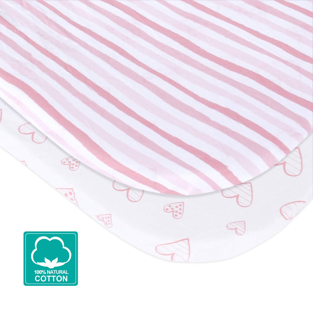 Biloban bassinet sheet compatible with Beside Me Dreamer bassinet for versatile use.
