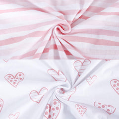 Fully fitted Biloban bassinet sheet with elastic edge stays securely in place