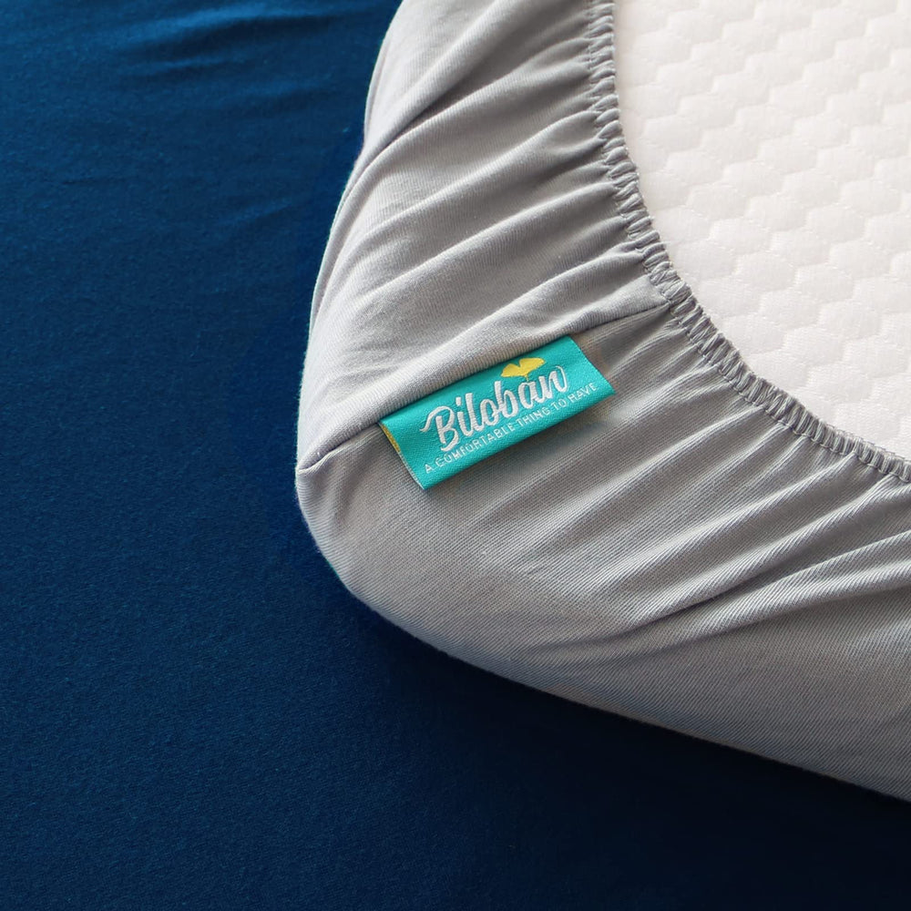 Biloban bassinet sheet for SNOO Smart Sleeper with ultra-soft cotton touch