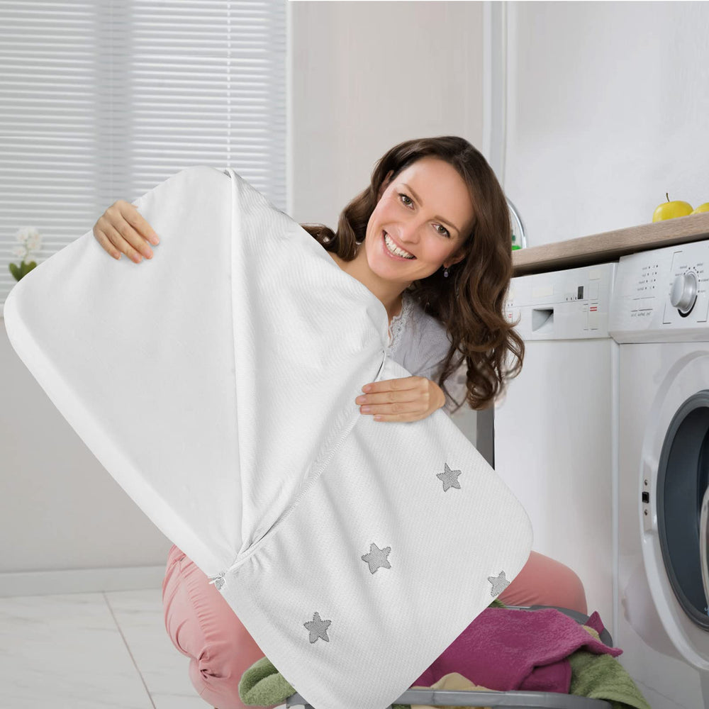 Biloban breathable jacquard fabric promotes airflow and baby comfort