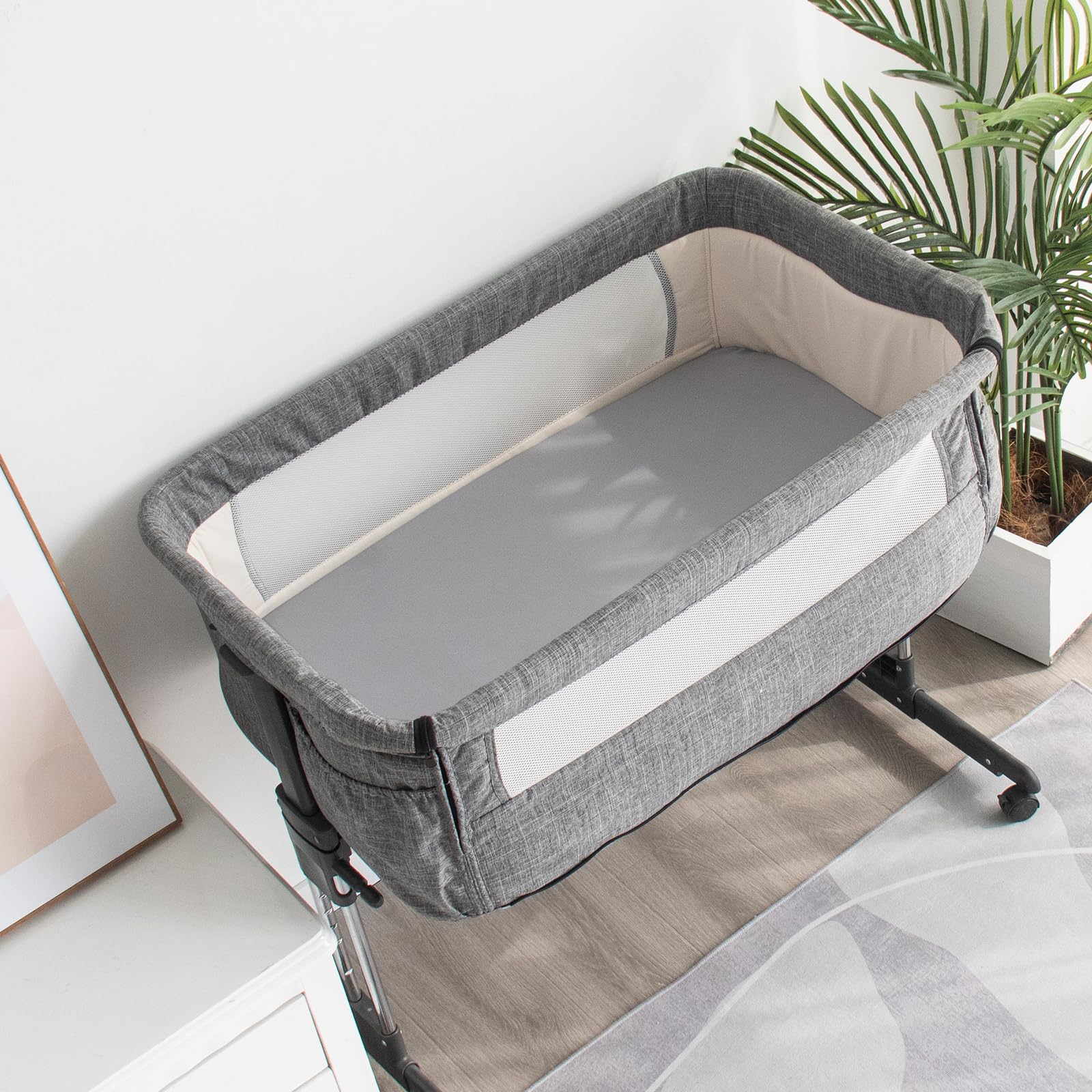 Biloban compatible bassinet sheets fit Miclassic, Baby Delight, Milliard, and Dream On Me Traveler/Skylar beds.