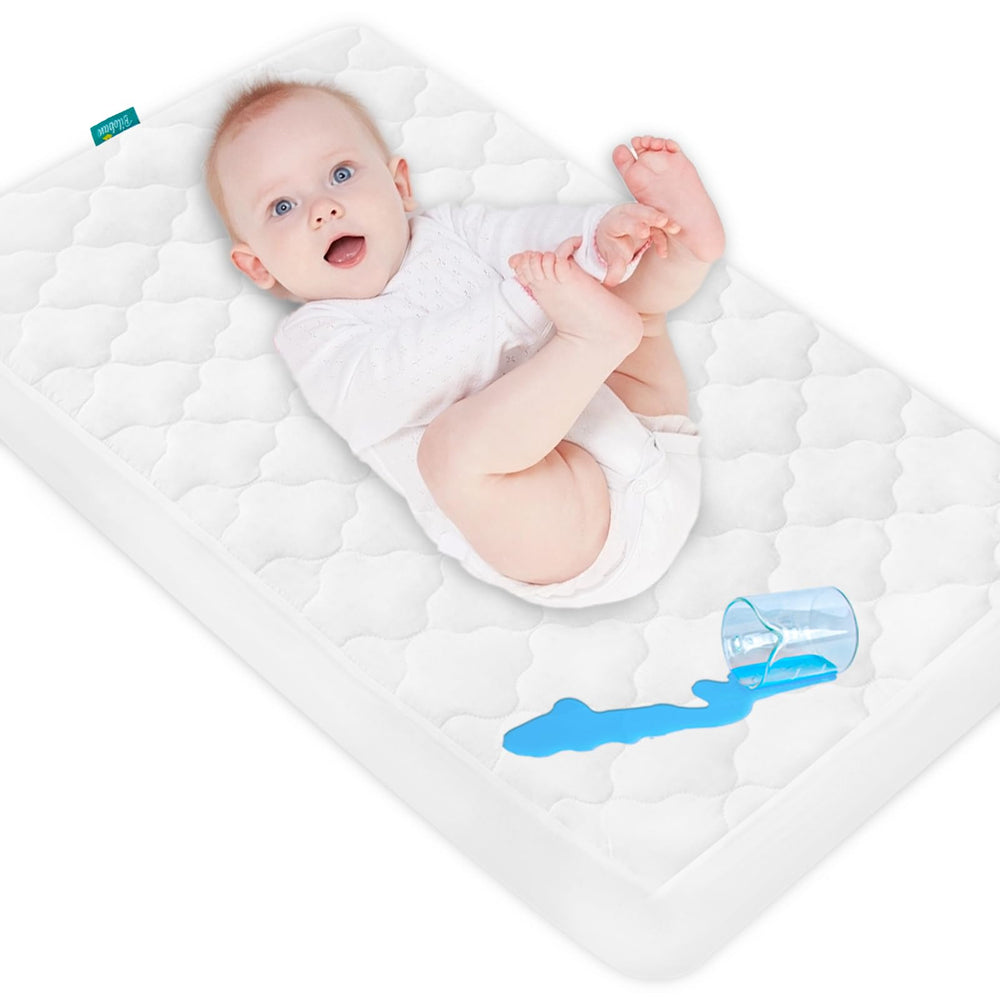 Biloban cradle mattress pad cover 36x18 front view shows secure elastic skirt for easy fit.