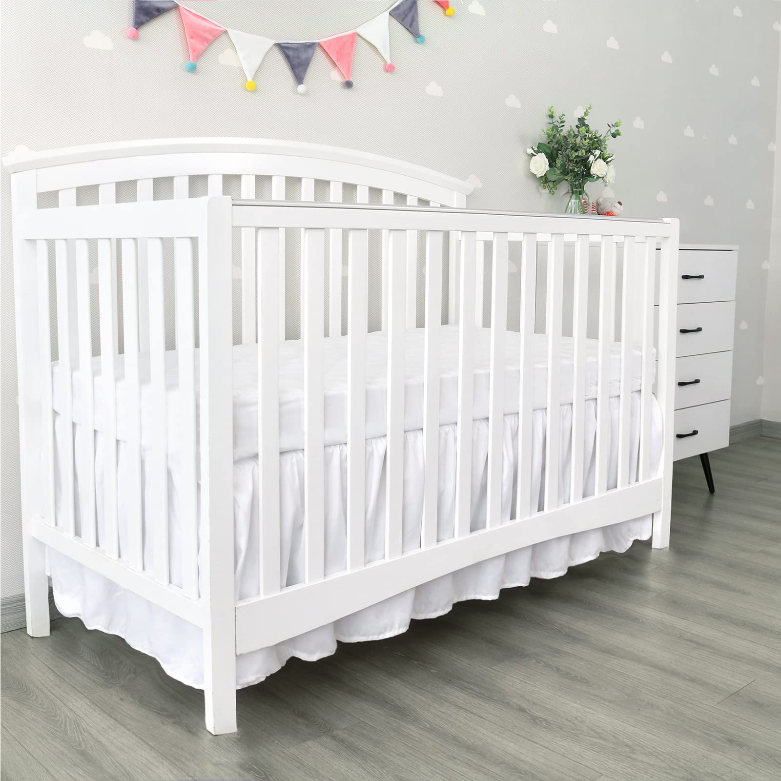 Durable microfiber material maintains shape after multiple washes.