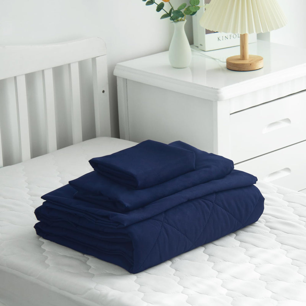Biloban bedding set ready for machine washing and easy care