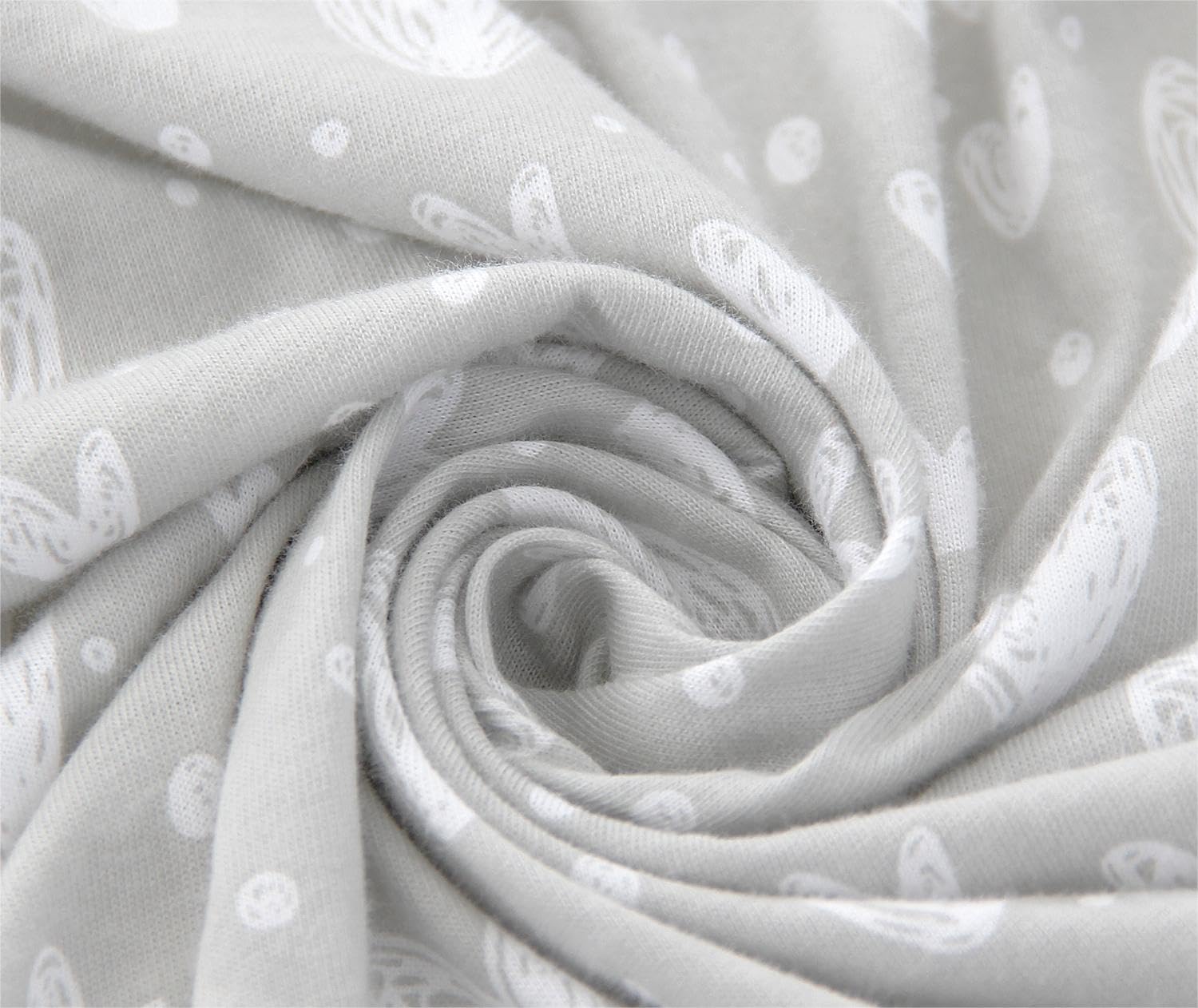 Biloban moisture-wicking fabric helps regulate temperature for all-night comfort.