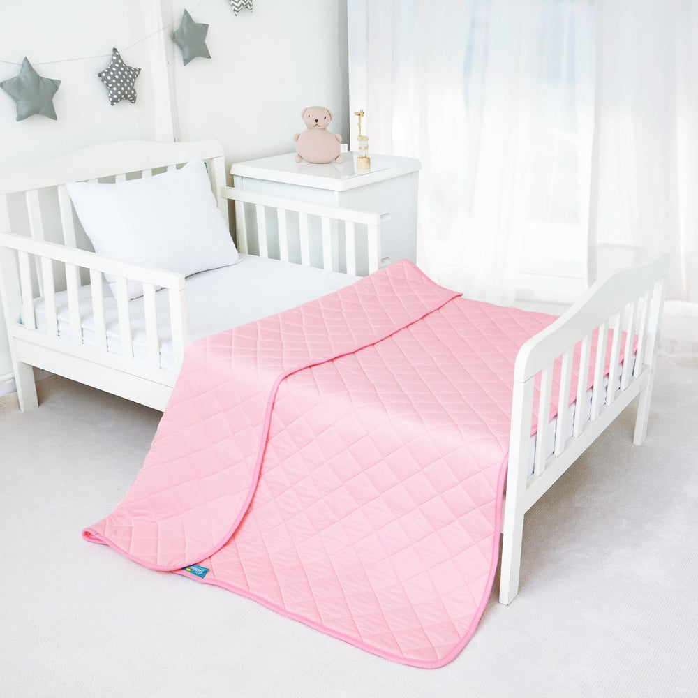 Biloban multiuse blanket travel showcases versatile use for tummy time, stroller, and car seat.