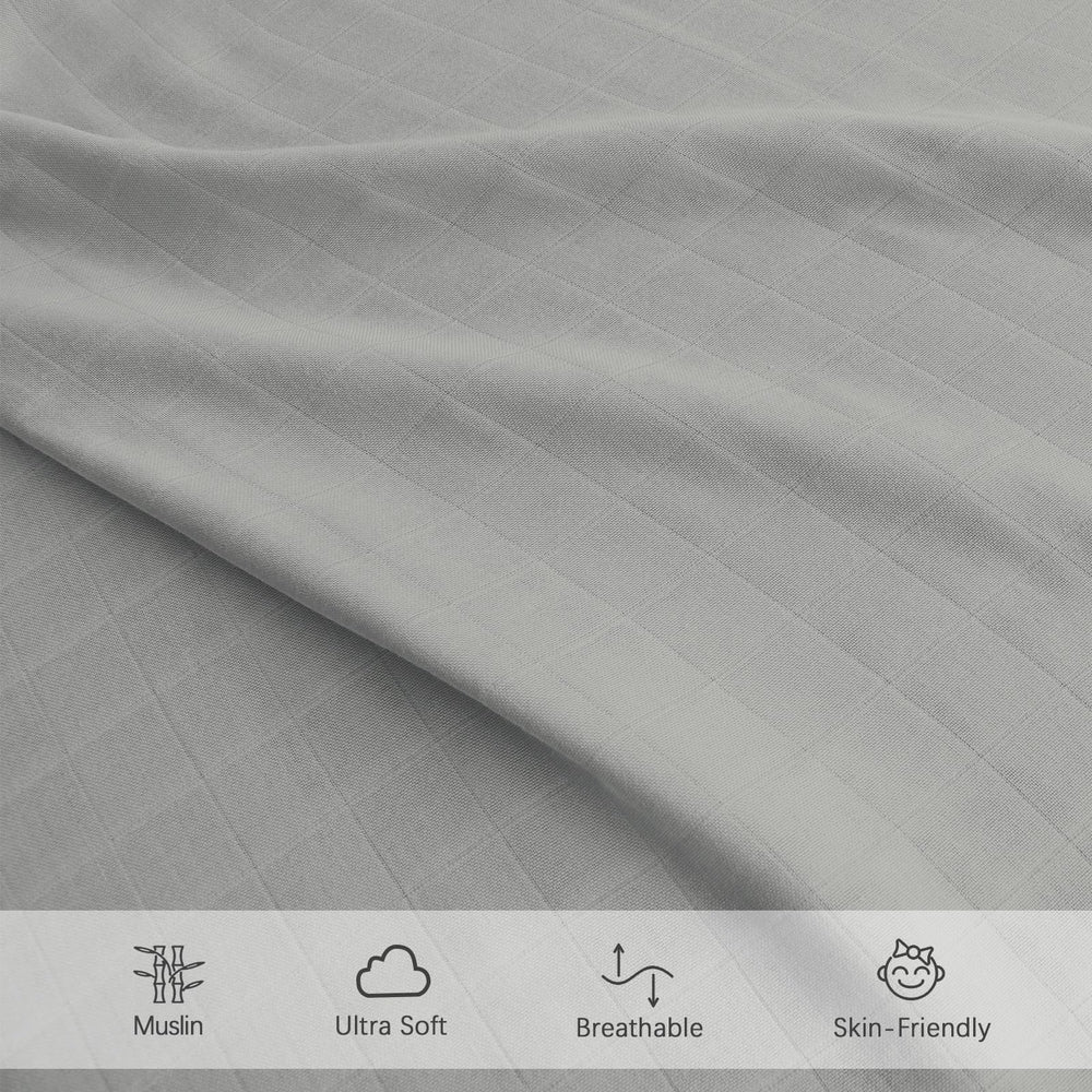 Biloban skin-friendly muslin sheet supports baby comfort.