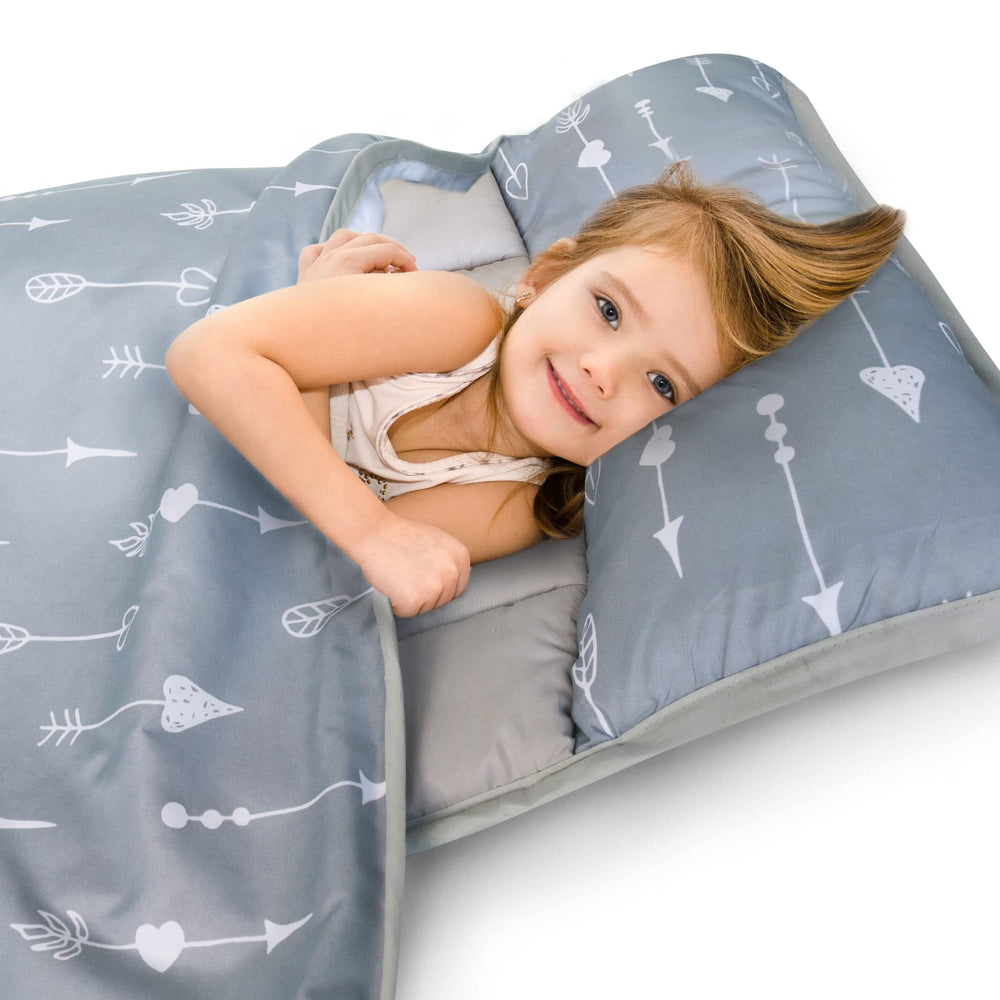 Biloban nap mat Regalo cot compatibility for quick setup.