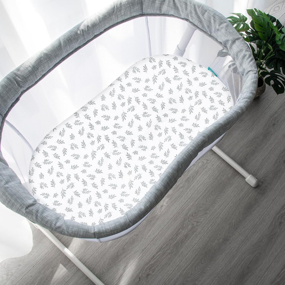Biloban neutral prints suit boys or girls while protecting the mattress.