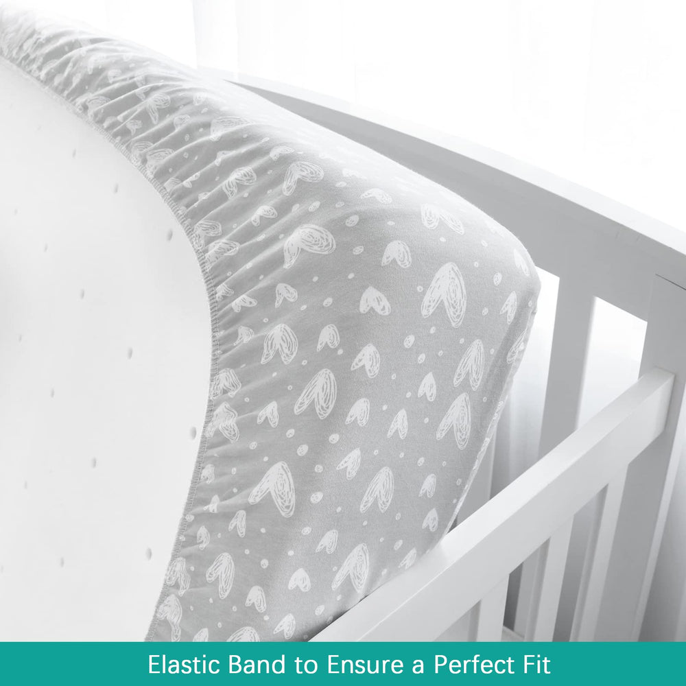Biloban organic cotton crib sheet highlighting soft, breathable fabric for restful naps