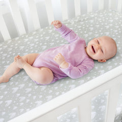 Biloban ultra-soft breathable crib sheet displayed for cozy, comfortable sleep