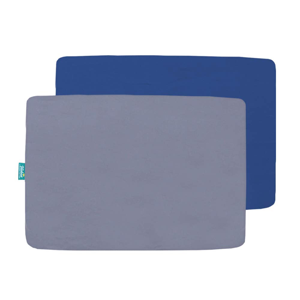 Biloban waterproof mattress protector pad protects against leaks during playtime and naps