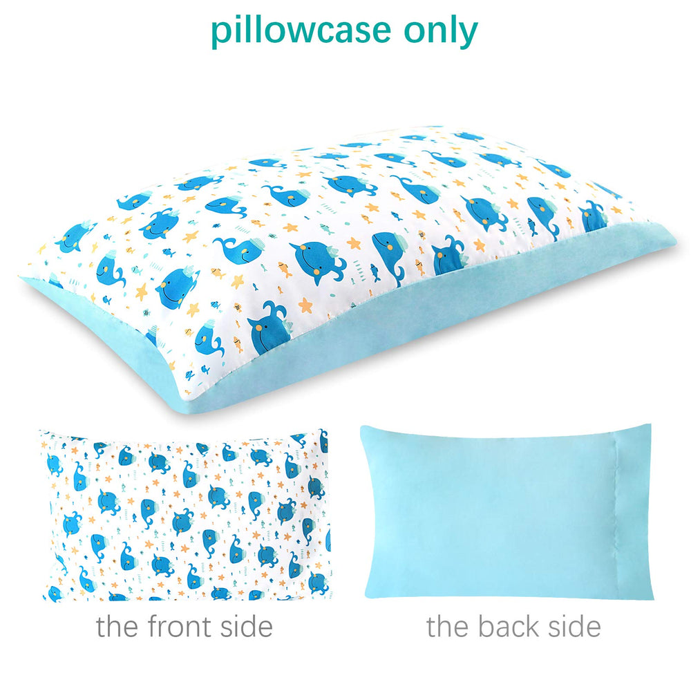 Biloban Whale sheet elastic band detail emphasizes snug fit during naps.