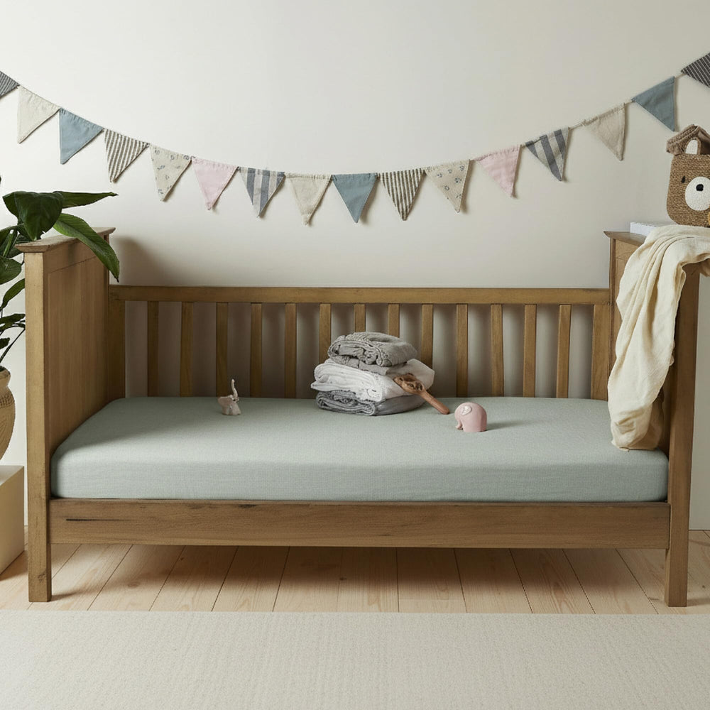 BIOWEAVES eco-packaging image showing sustainable materials