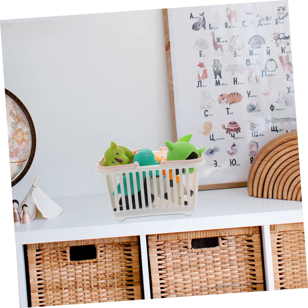 BIUDECO kitchen-counter storage basket ideal for spices, utensils, and snacks.