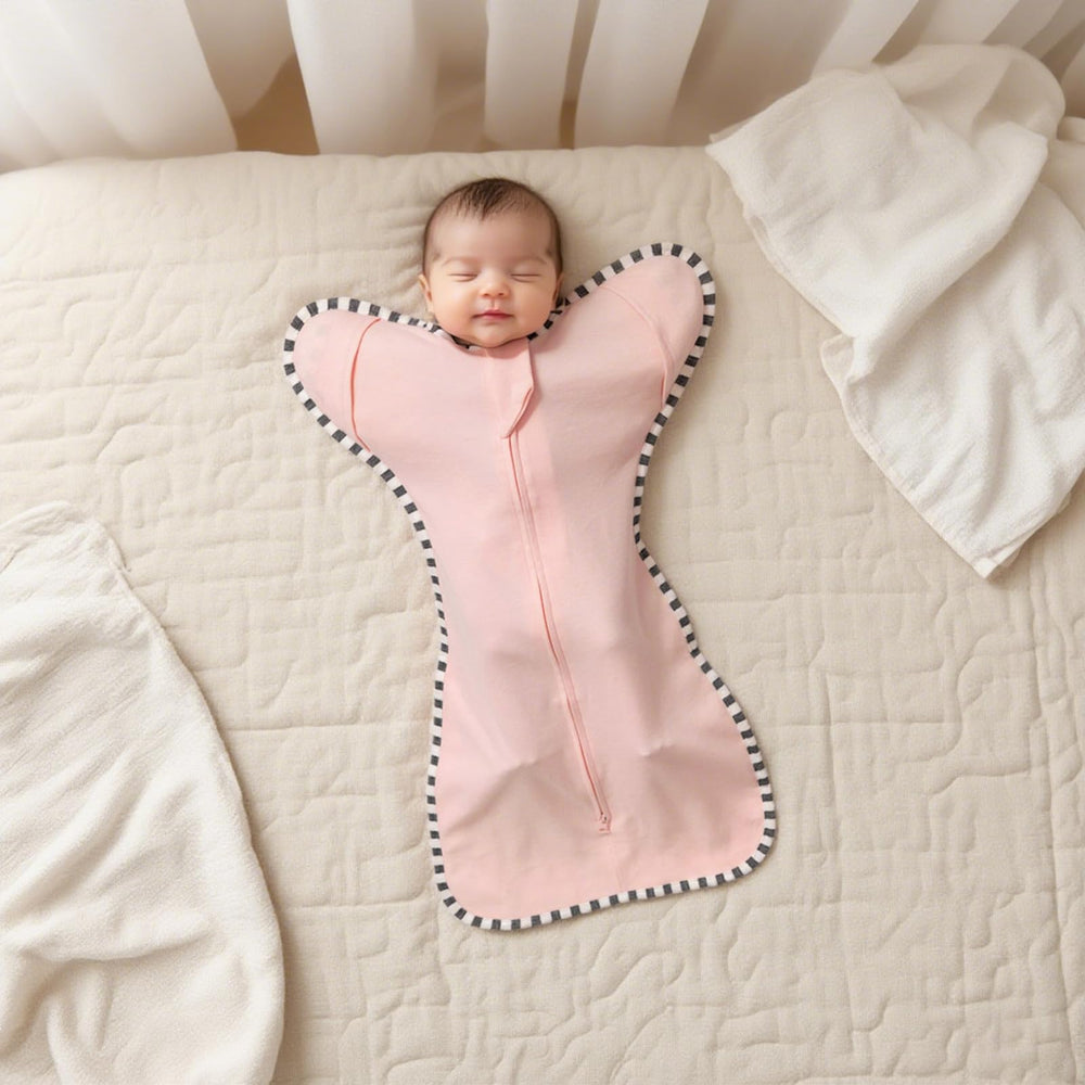 Blackleaf Baby hip-healthy swaddle design keeps hips and legs free.