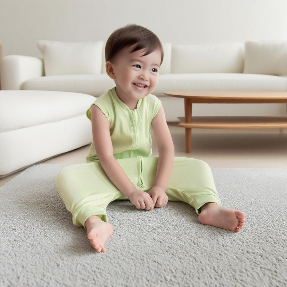 Blackleaf Baby 2-way zipper enhances easy dressing and night-time access.